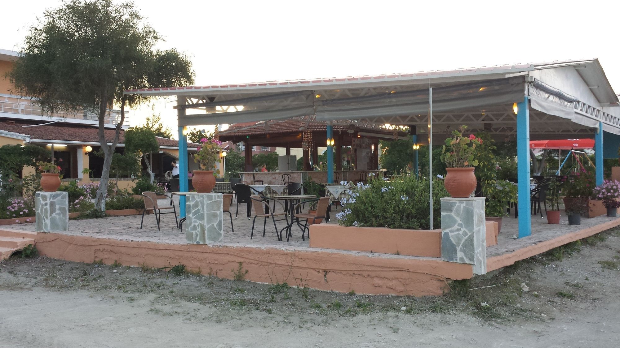 Nikolas Club Kávos Buitenkant foto